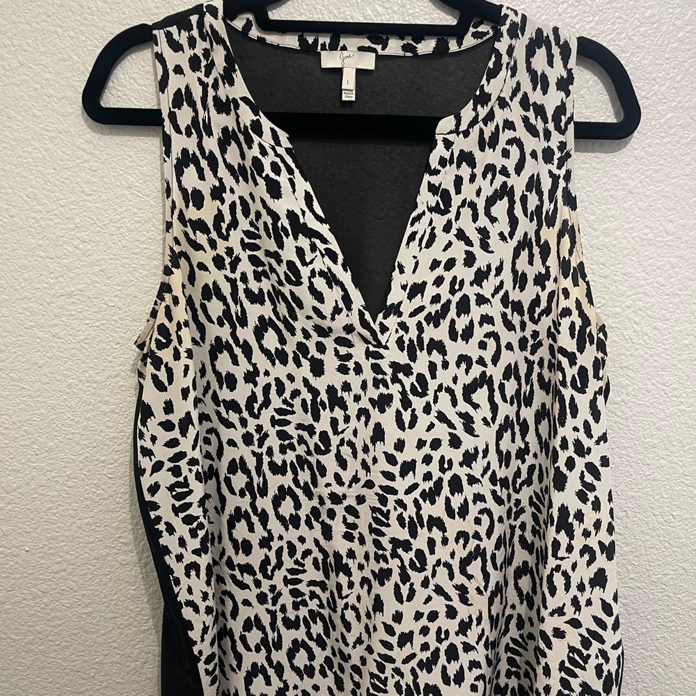 Joie Black and White Patterned Top